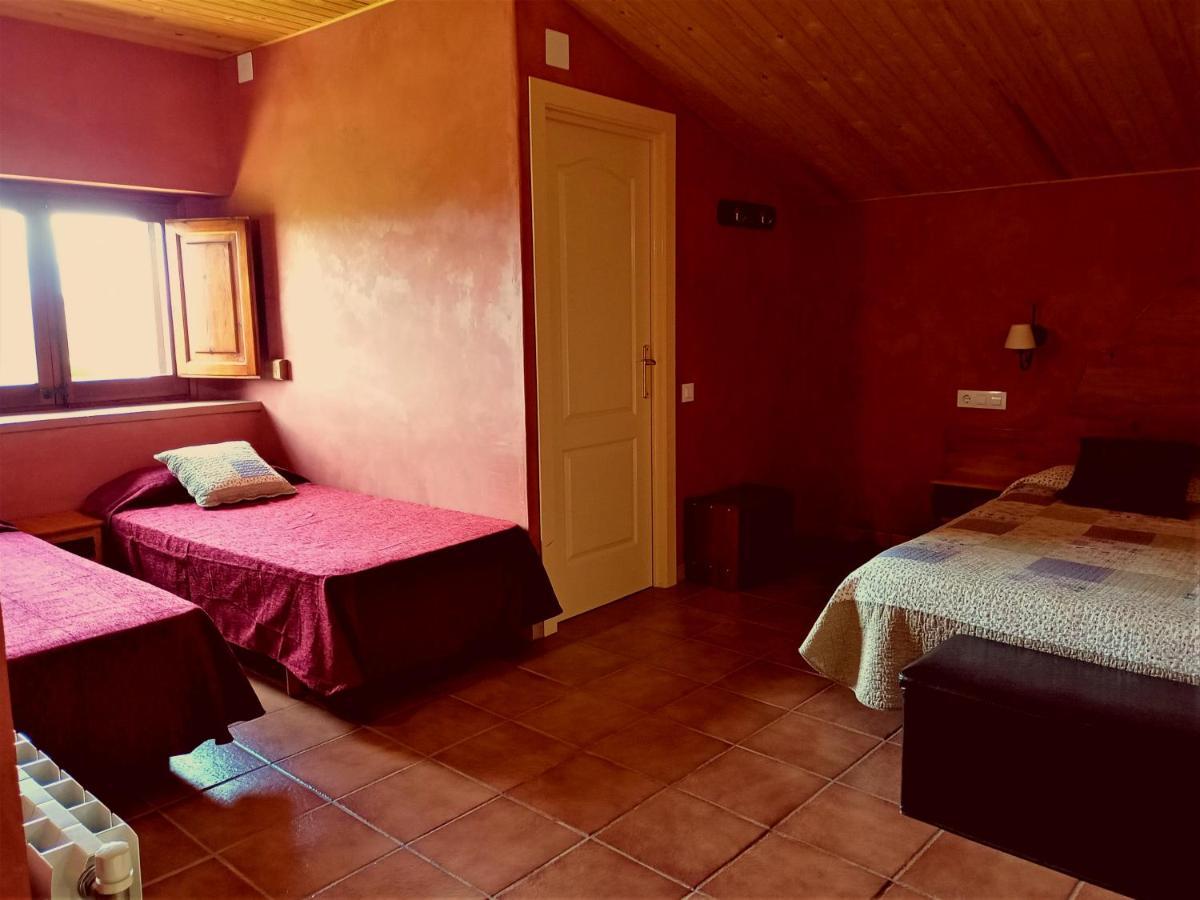 Masia Rovira Pinell de Solsones Bagian luar foto