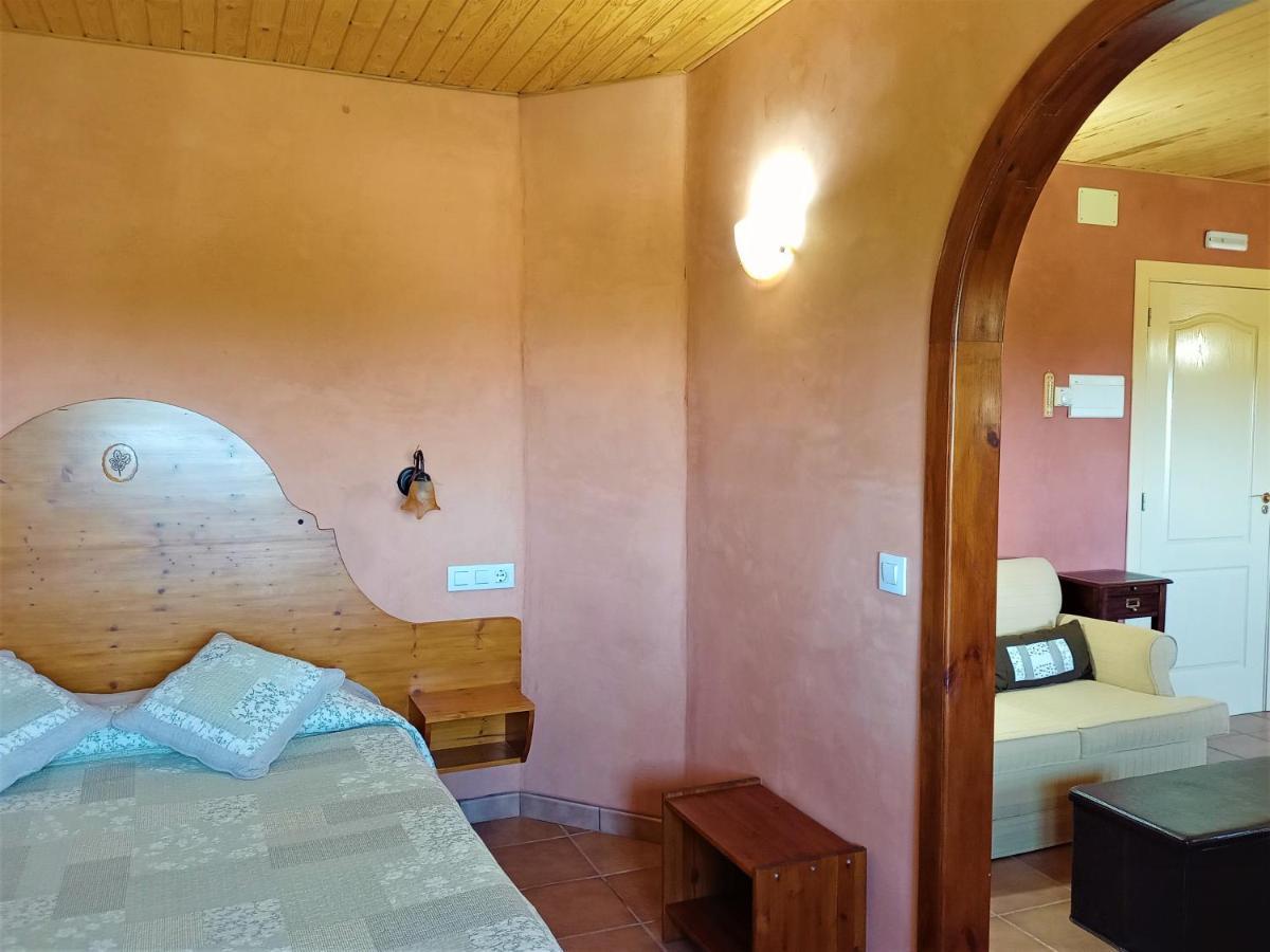 Masia Rovira Pinell de Solsones Bagian luar foto