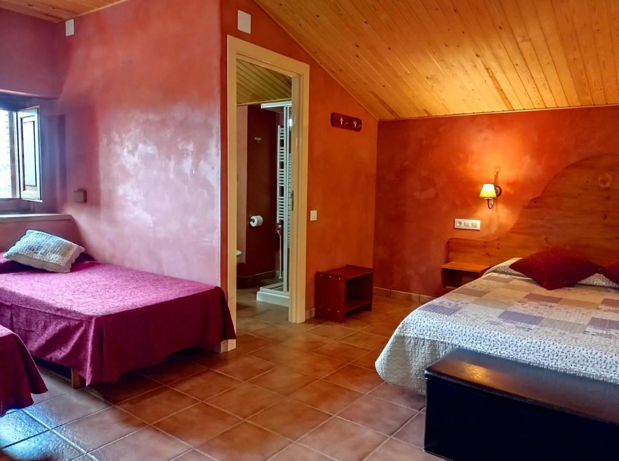 Masia Rovira Pinell de Solsones Bagian luar foto